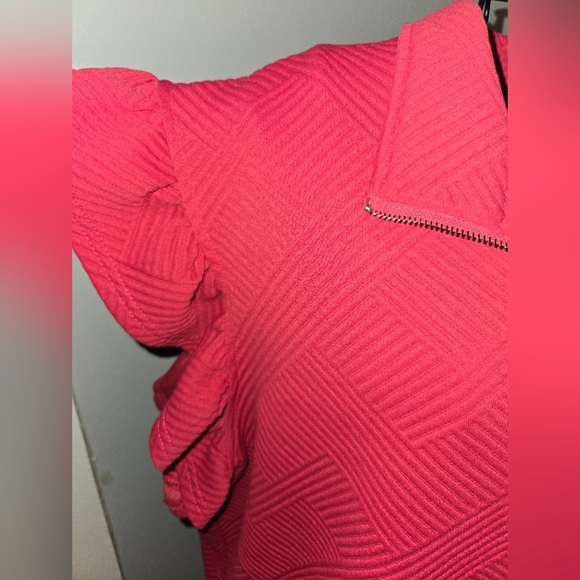 Double Take Ruffle Quarter Zip 2XL - Picture 5 of 5